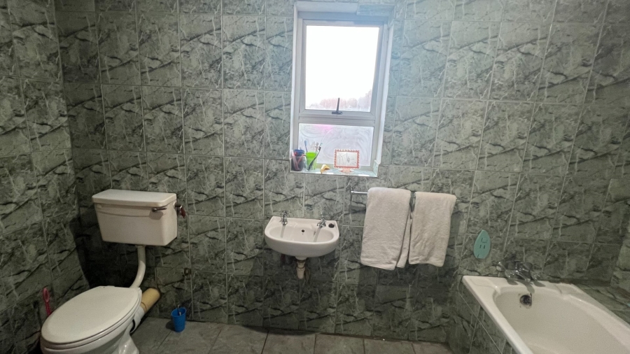 4 Bedroom Property for Sale in Robinvale Western Cape